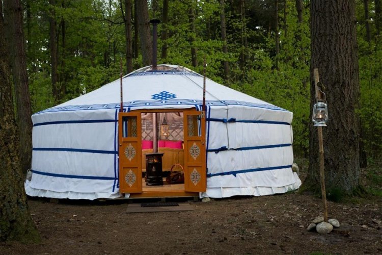 yurt.jpg